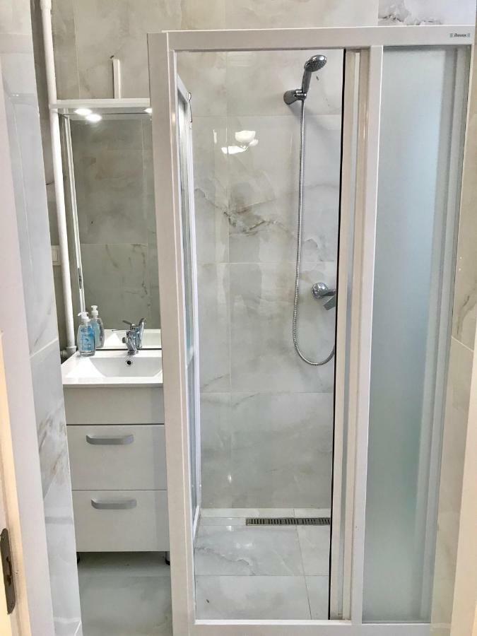Ella Apartman Debrecen Eksteriør billede