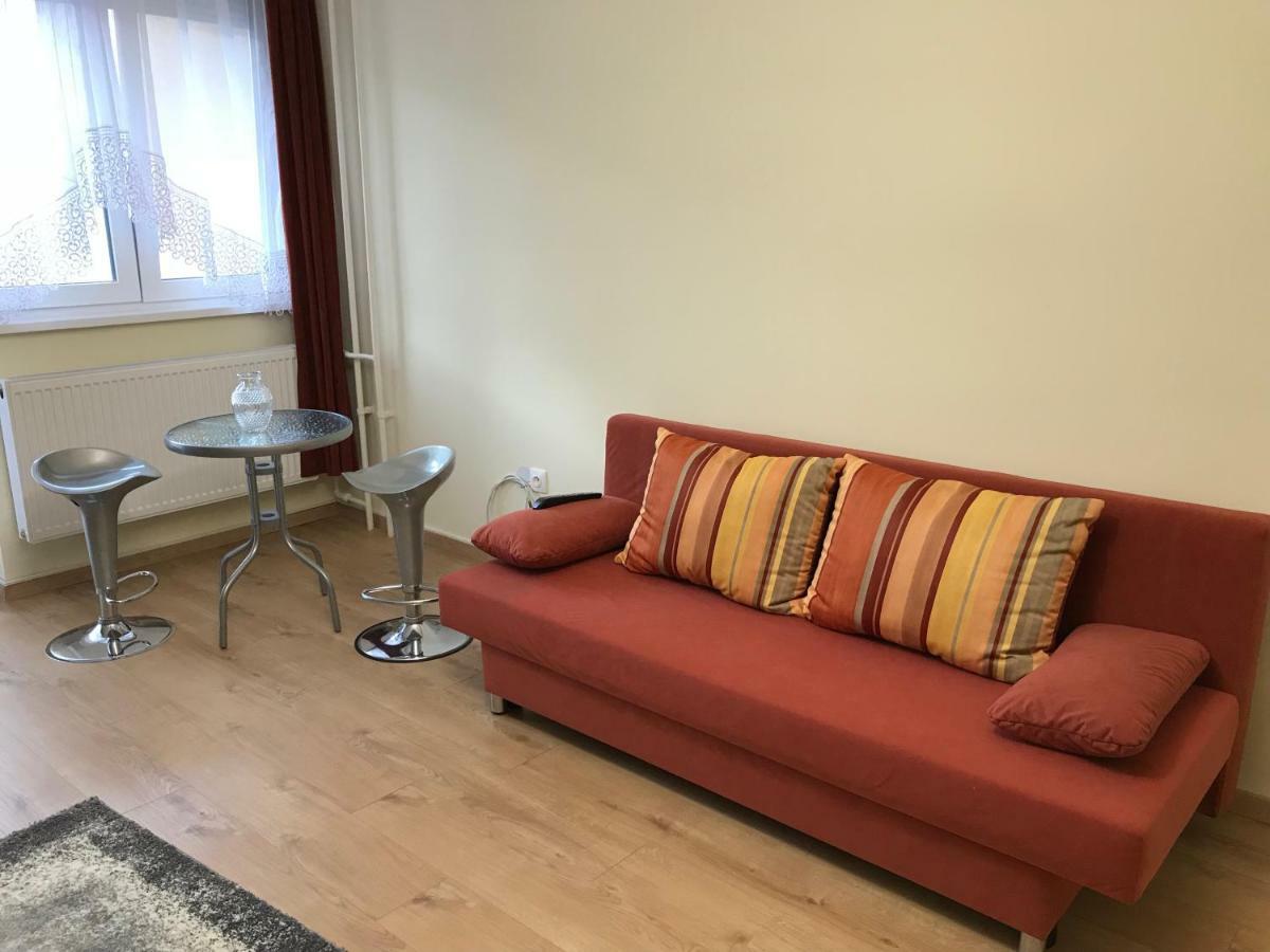 Ella Apartman Debrecen Eksteriør billede